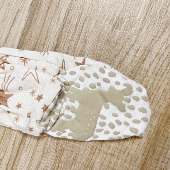 Velvet Fawn: Stars Footie Onesie NWT NEW Size 0-3 months - Picture 6 of 6